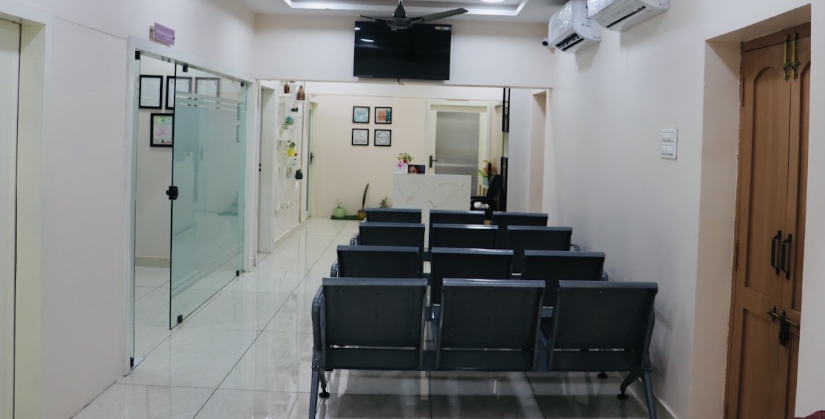 Navya's Skinlogix Clinic Interior 8